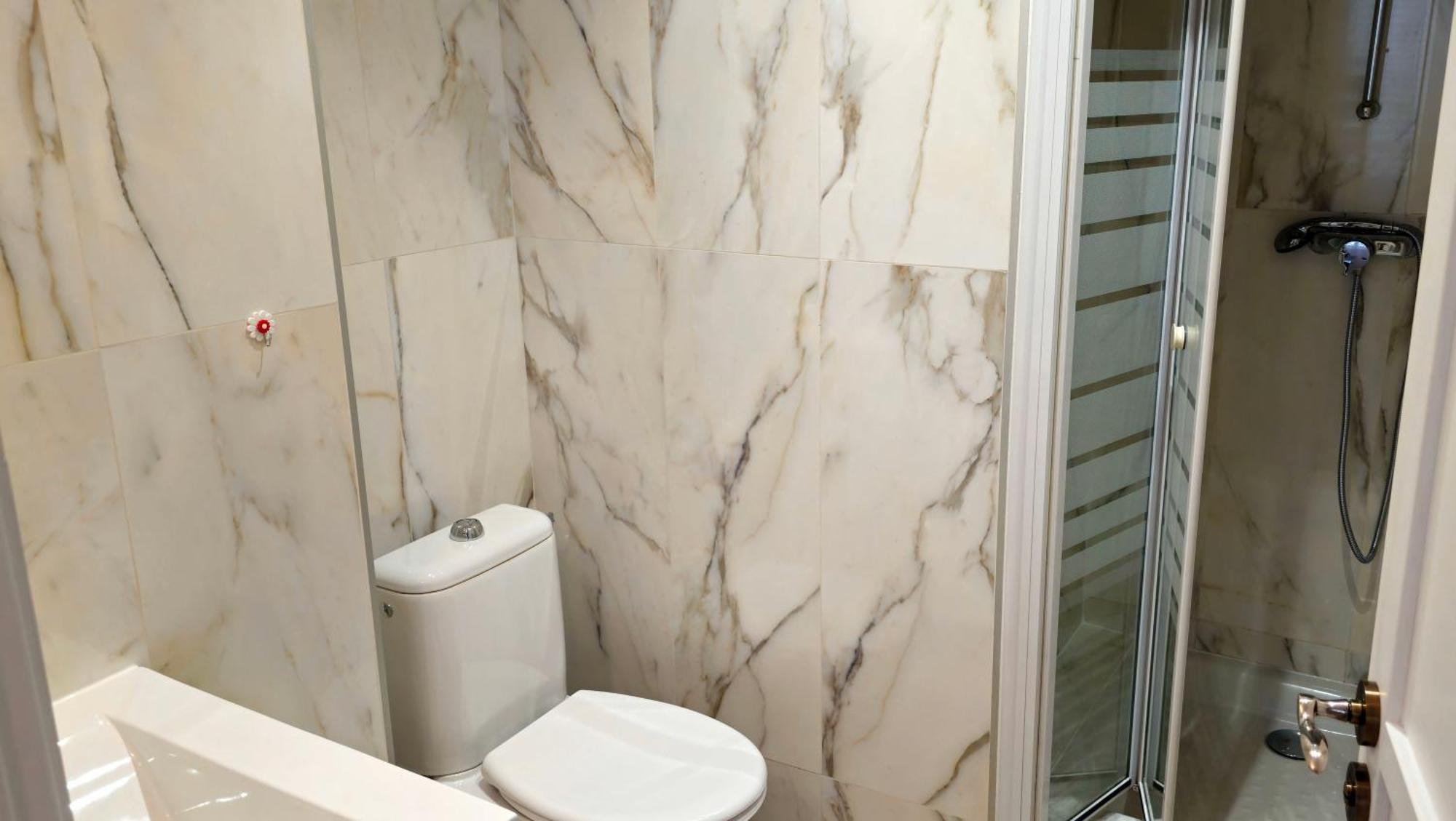 Appartement Grand T2 Meuble-Juan Pins-Logt8 à Antibes Extérieur photo